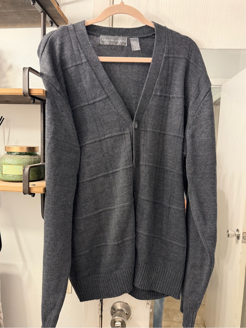 Oscar de la Renta Men's Dark Gray V-Neck Button Cardigan